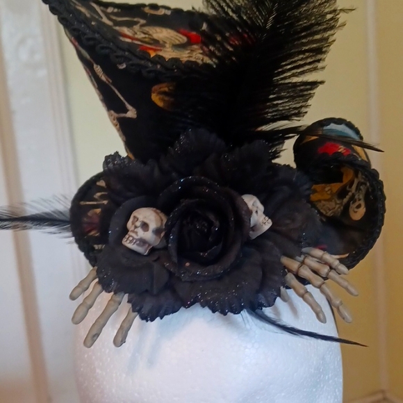 Bubbles and Frown day of the dead mini top hat - Picture 3 of 5